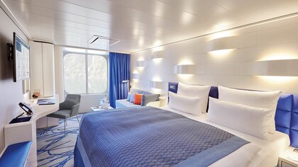HANSEATIC spirit Outside Cabin